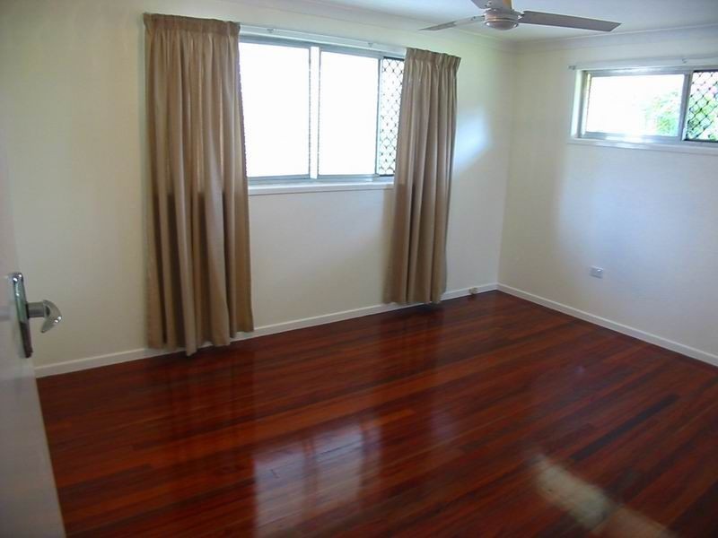 6 Endsleigh Street, Macgregor QLD 4109