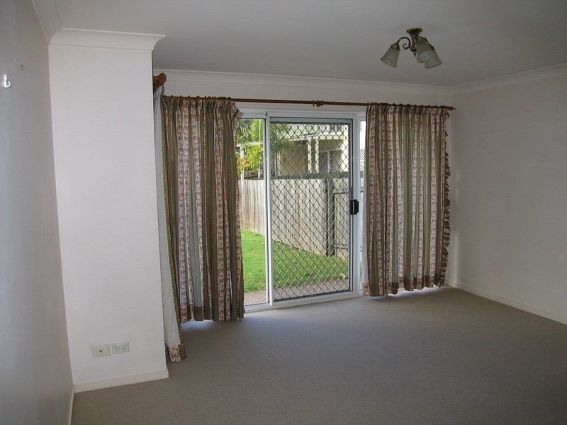 9/3  Lani Street, Wishart QLD 4122