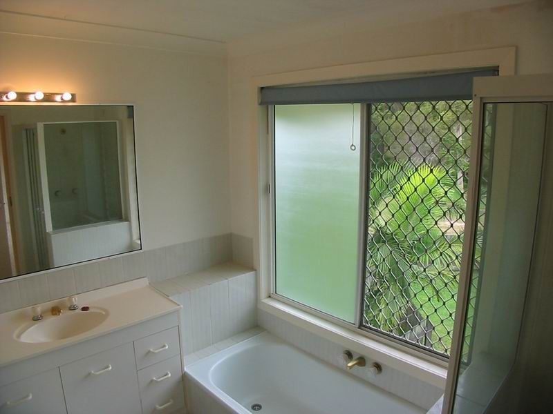 9/3  Lani Street, Wishart QLD 4122