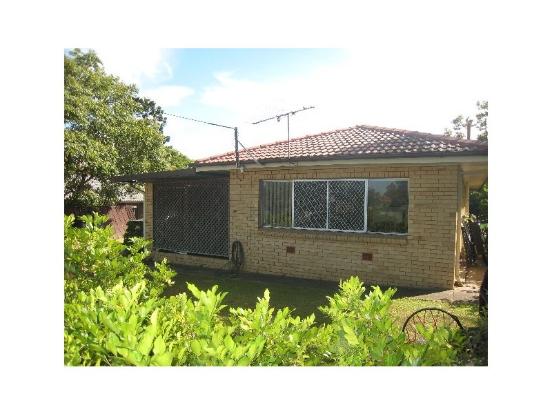 626 Kessels Road, Macgregor QLD 4109