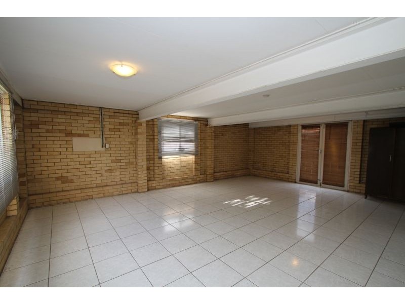 9 Endsleigh Street, Macgregor QLD 4109