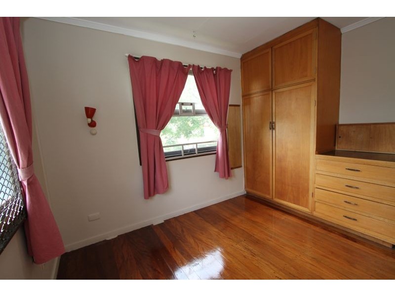 110 Newnham Road, Mount Gravatt East QLD 4122