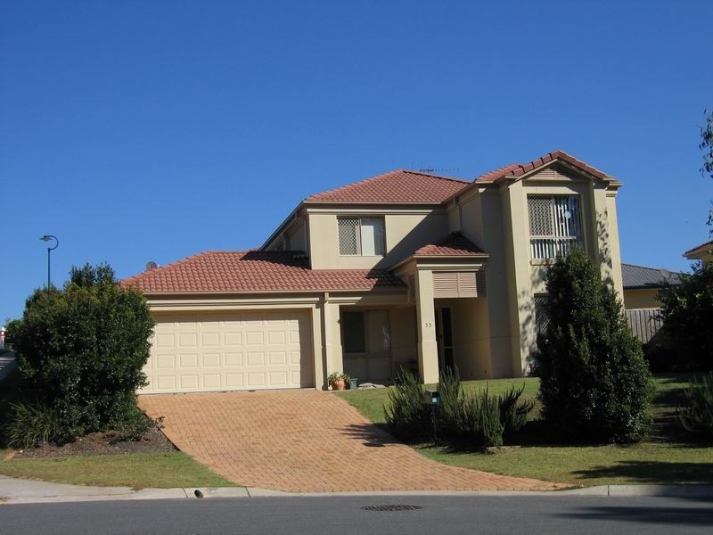 33 Kane Street, Mansfield QLD 4122