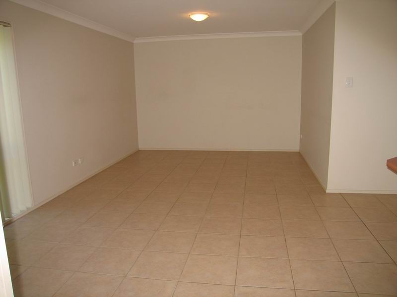 33 Kane Street, Mansfield QLD 4122