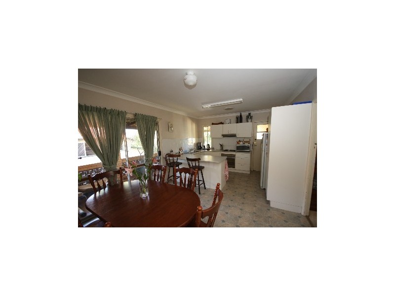 87 Nightingale Street, Mount Gravatt East QLD 4122