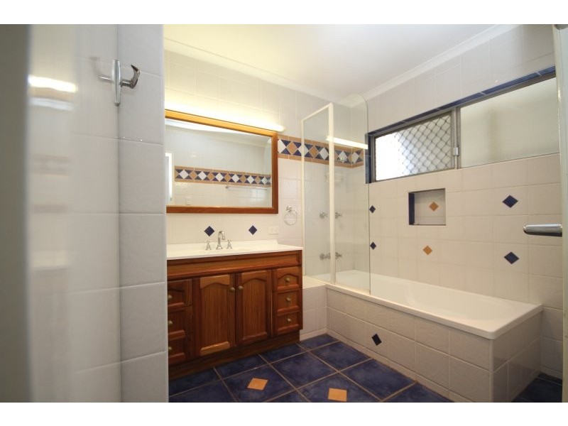 12 Colombo Street, Wishart QLD 4122