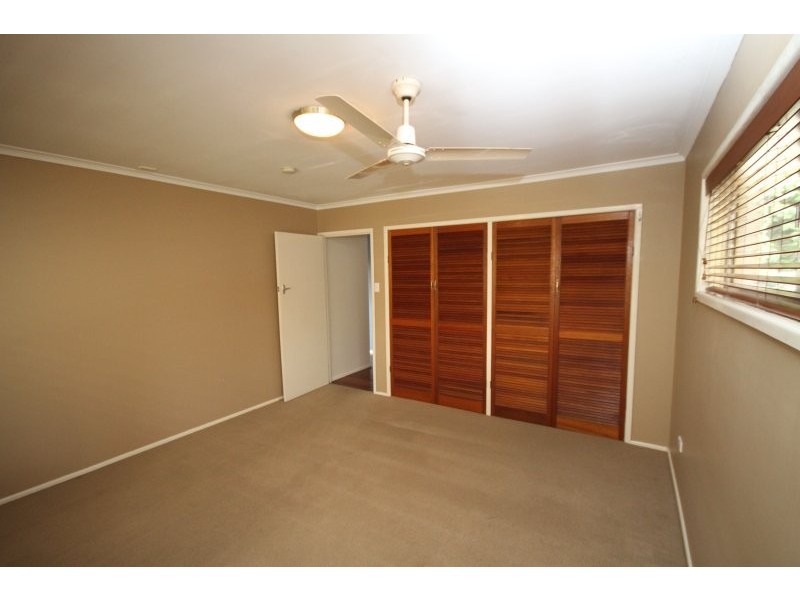 12 Colombo Street, Wishart QLD 4122