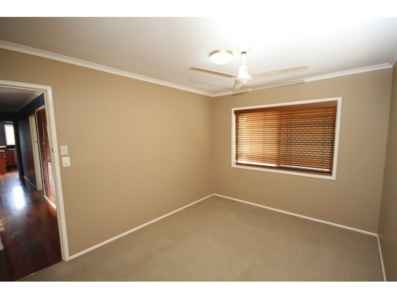 12 Colombo Street, Wishart QLD 4122