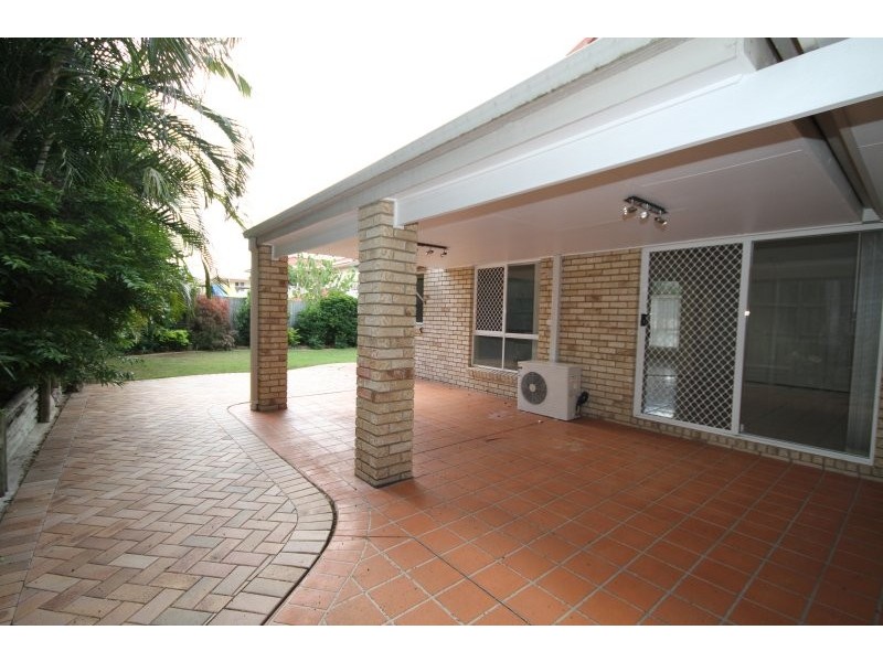 29 Lorikeet Place, Wishart QLD 4122