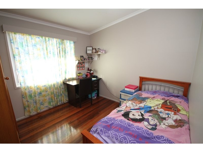 60 Grout Street, Macgregor QLD 4109