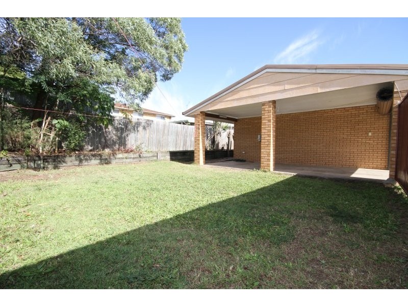 435 Broadwater Road., Mansfield QLD 4122