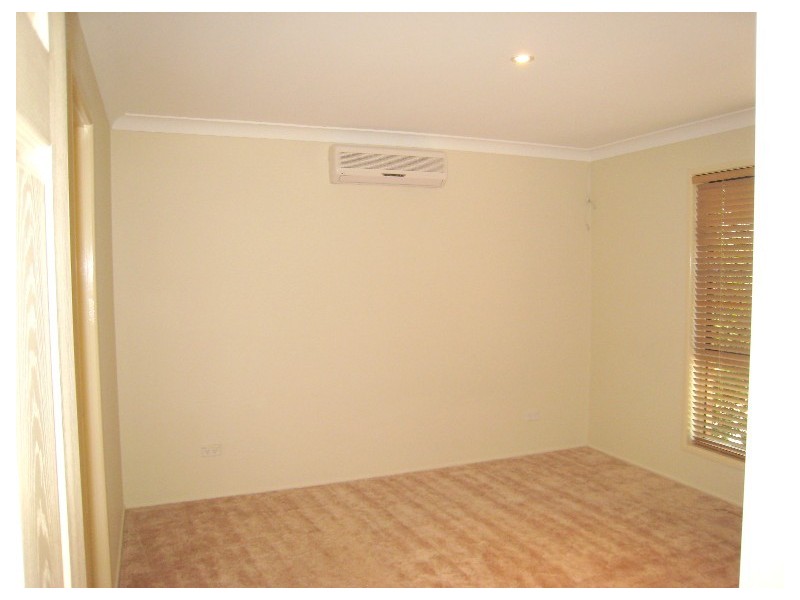 3 Vaucluse Place, Mansfield QLD 4122