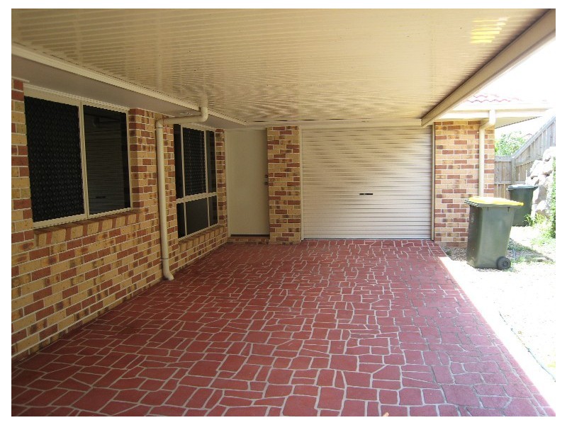 3 Vaucluse Place, Mansfield QLD 4122