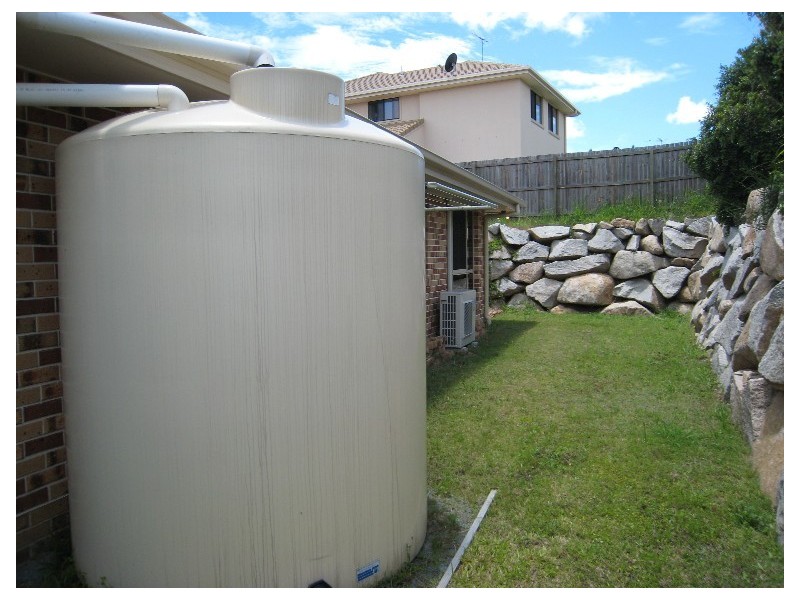 3 Vaucluse Place, Mansfield QLD 4122