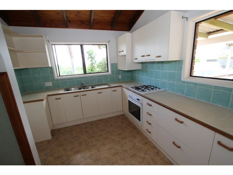 42 Celandine Street, Shailer Park QLD 4128