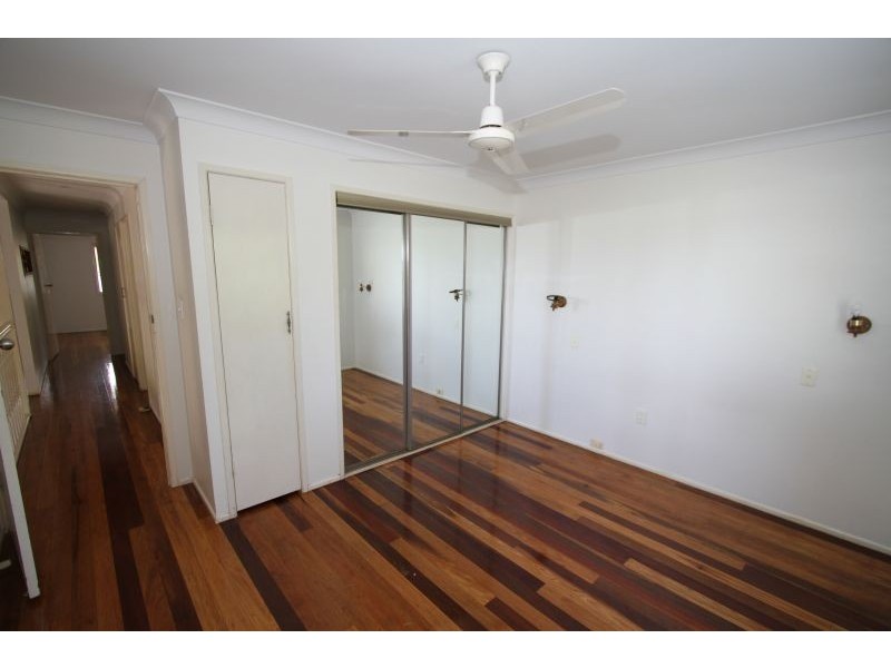 42 Celandine Street, Shailer Park QLD 4128