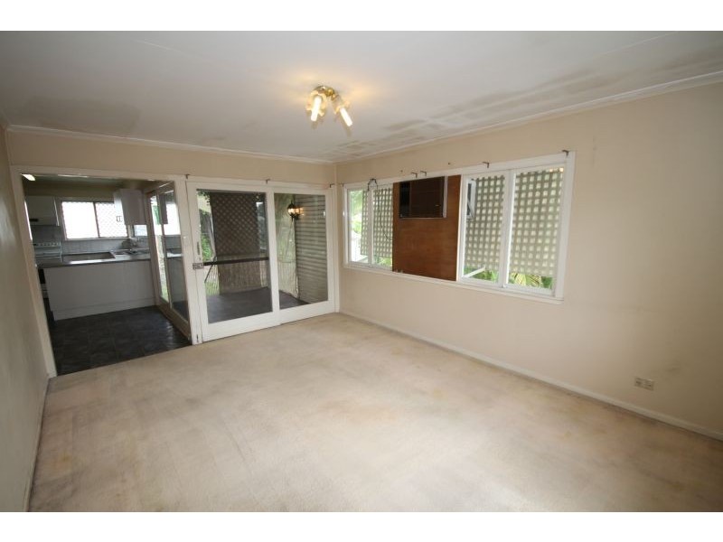 137 Mt Gravatt Capalaba Road, Upper Mount Gravatt QLD 4122