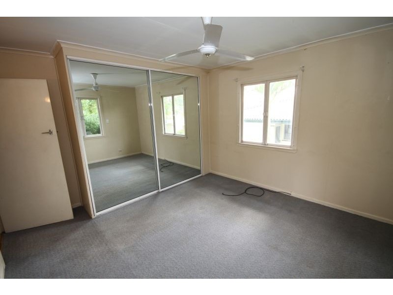 137 Mt Gravatt Capalaba Road, Upper Mount Gravatt QLD 4122