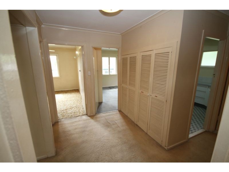 137 Mt Gravatt Capalaba Road, Upper Mount Gravatt QLD 4122