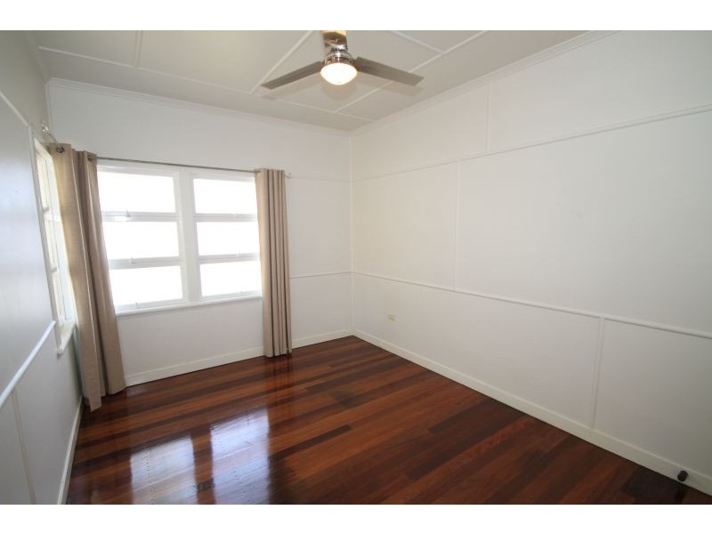 96 Stones Road, Sunnybank Hills QLD 4109