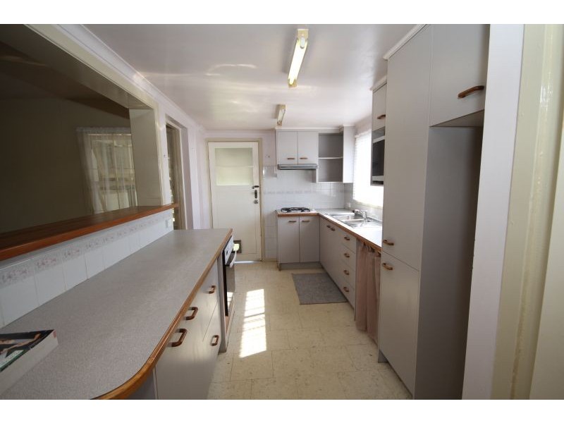 8 Lynmouth Street, Upper Mount Gravatt QLD 4122