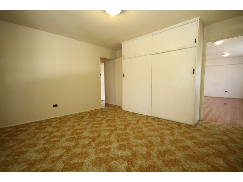 8 Lynmouth Street, Upper Mount Gravatt QLD 4122