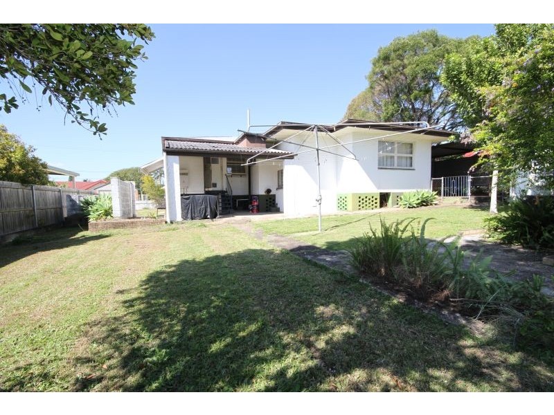 8 Lynmouth Street, Upper Mount Gravatt QLD 4122