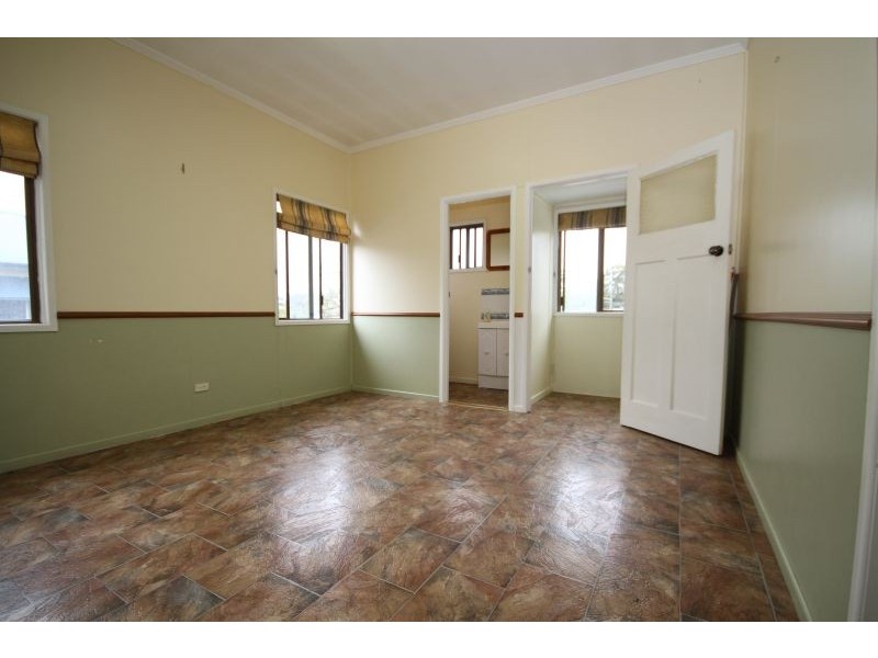 55 Perkins Street, Upper Mount Gravatt QLD 4122