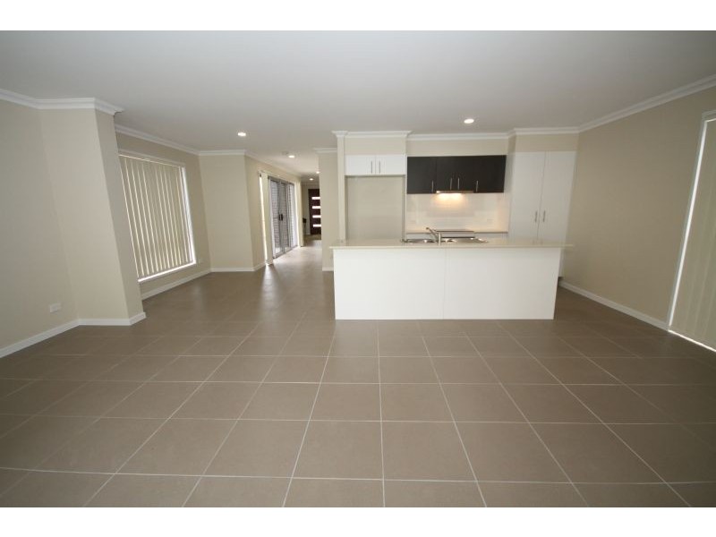 1731 Logan Road, Upper Mount Gravatt QLD 4122