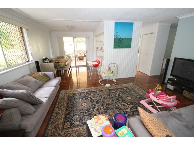 91  Morialta Street, Mansfield QLD 4122