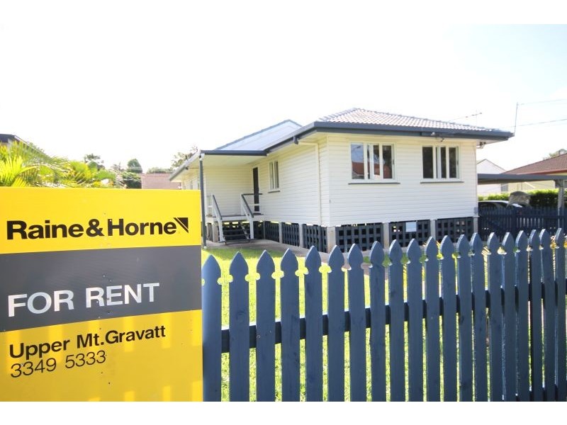 3 Patella Sreet, Mansfield QLD 4122