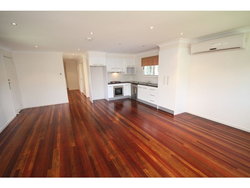 3 Patella Sreet, Mansfield QLD 4122