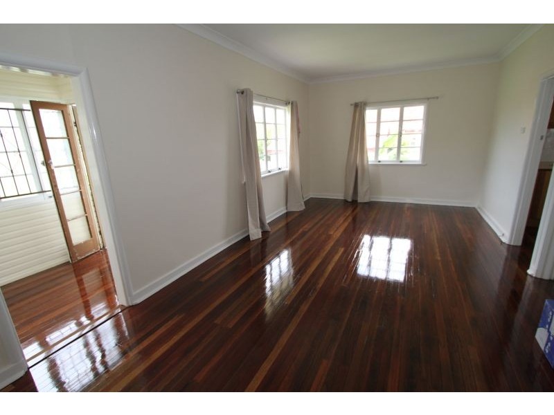 31   TROUBRIDGE  STREET, Mount Gravatt East QLD 4122