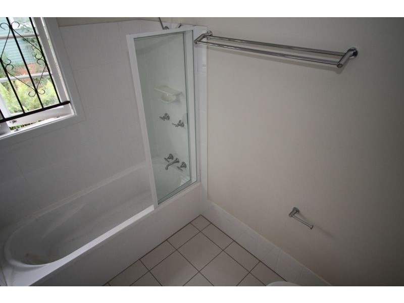 31   TROUBRIDGE  STREET, Mount Gravatt East QLD 4122