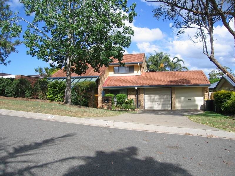18 Romanette Street, Mansfield QLD 4122