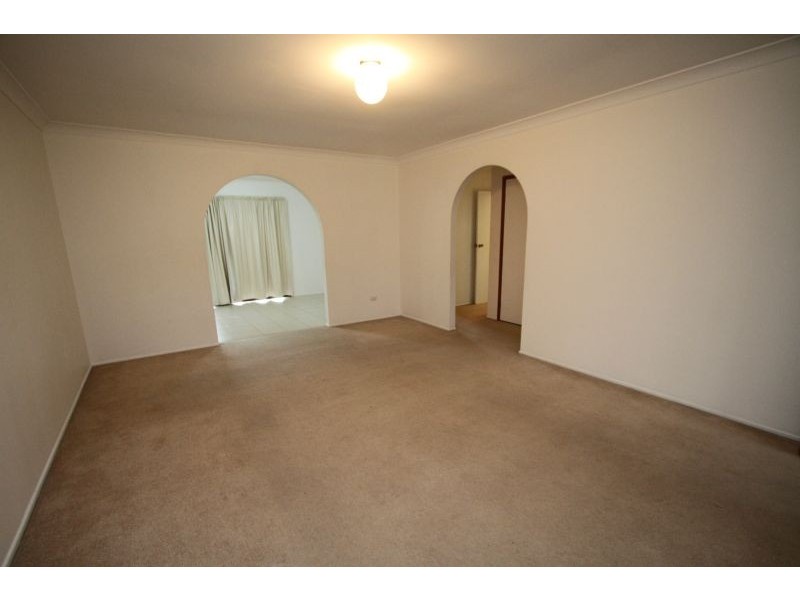 15 Banika   Street, Mansfield QLD 4122