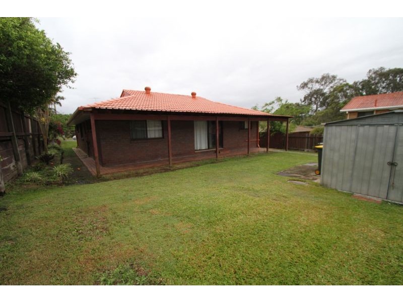 15 Banika   Street, Mansfield QLD 4122