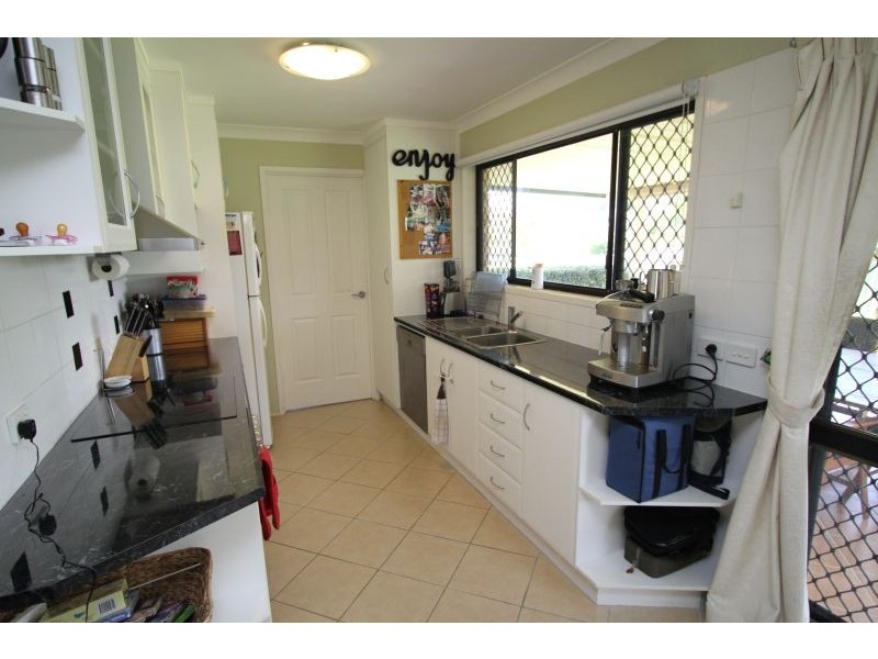 18  Petringa Street, Springwood QLD 4127