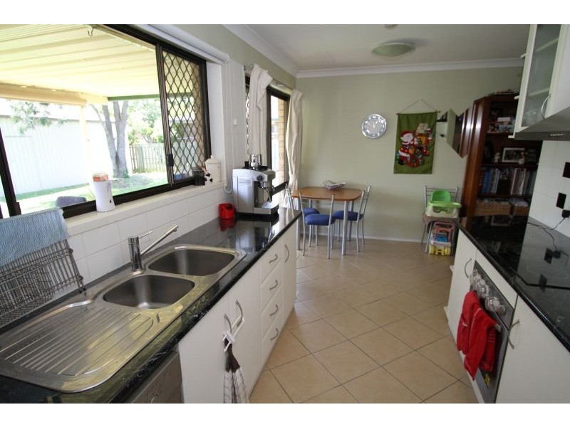 18  Petringa Street, Springwood QLD 4127