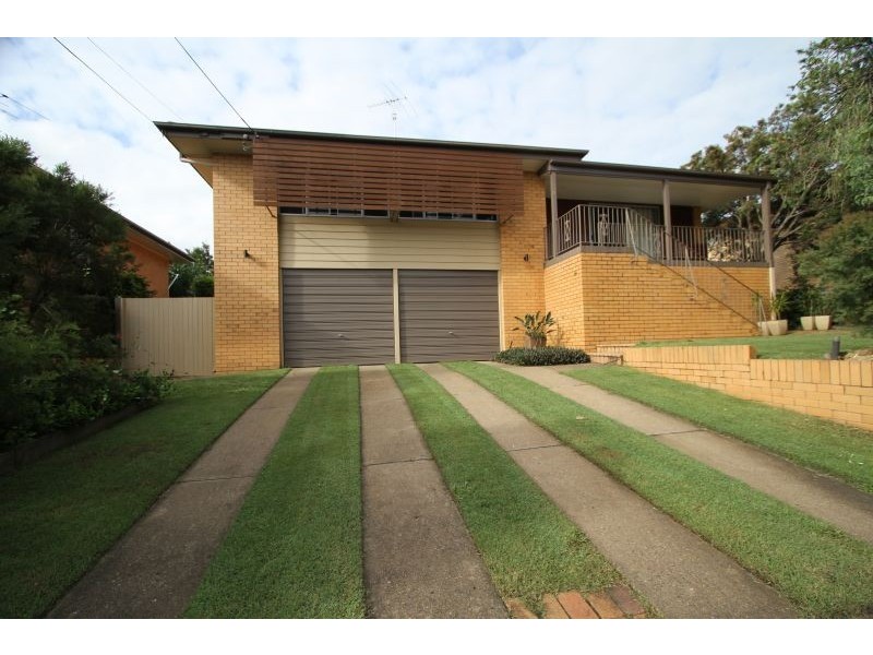 34 Novello Street, Mansfield QLD 4122