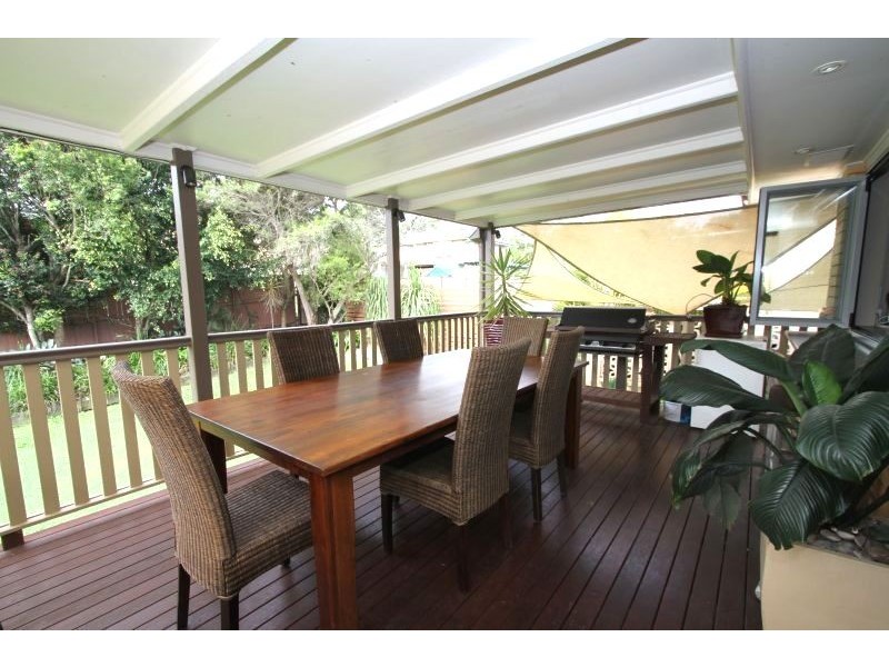 34 Novello Street, Mansfield QLD 4122