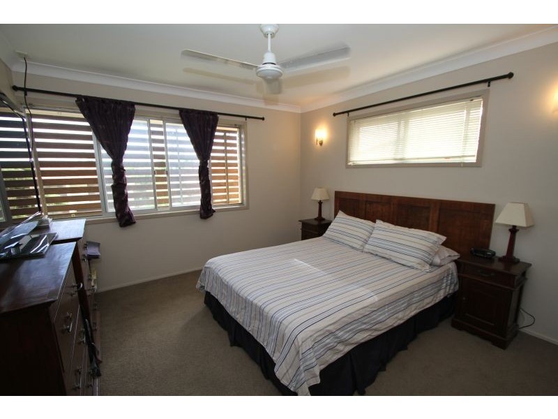 34 Novello Street, Mansfield QLD 4122