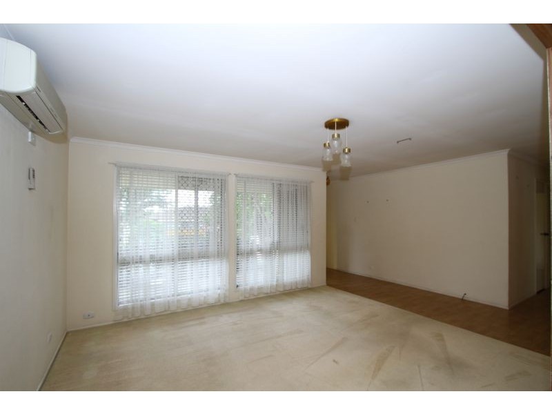 16 Fanfare Street, Eight Mile Plains QLD 4113