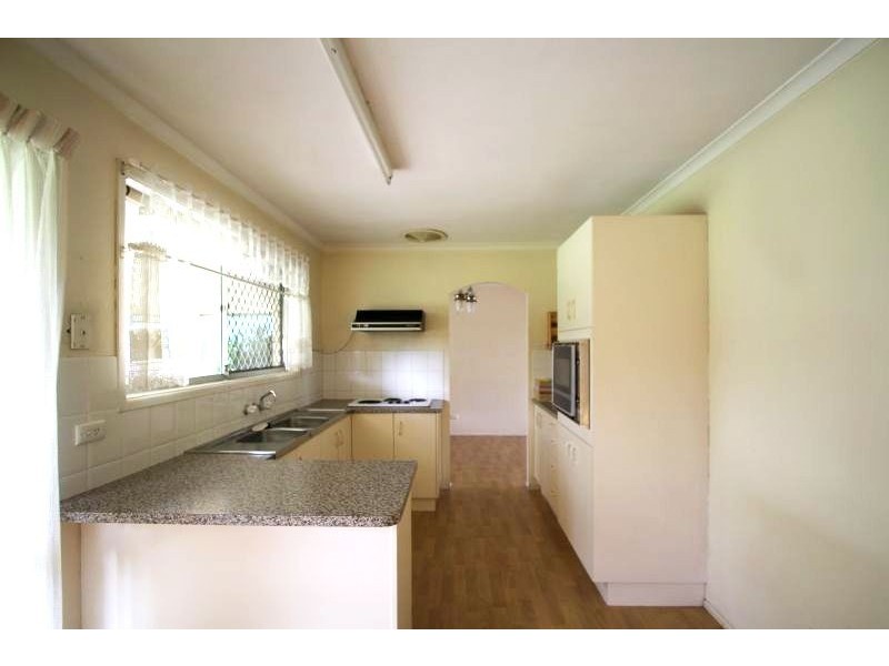 16 Fanfare Street, Eight Mile Plains QLD 4113