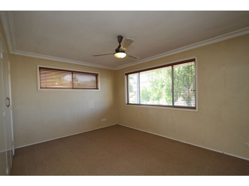 9 Miandetta  Street, Mansfield QLD 4122