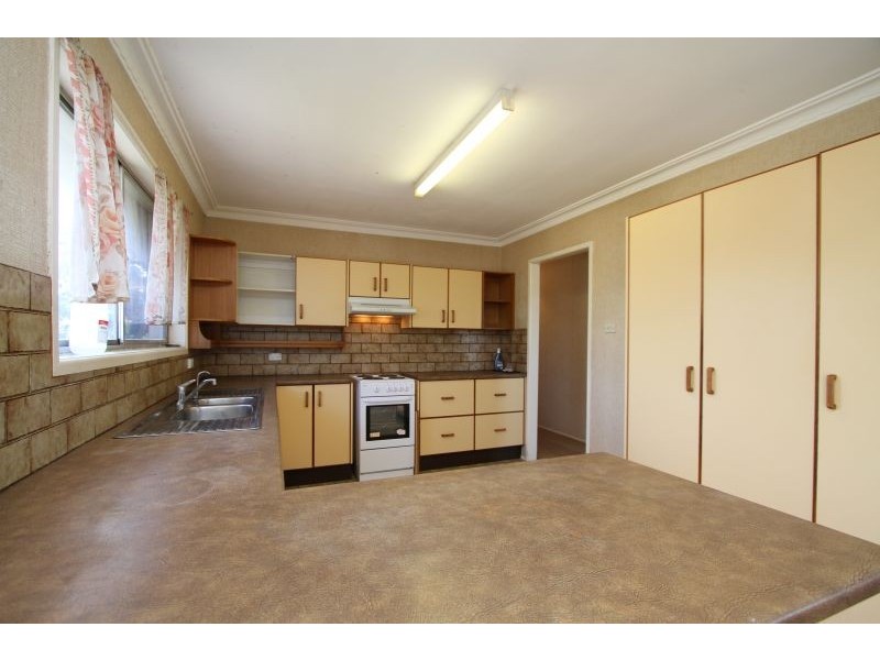 9 Miandetta  Street, Mansfield QLD 4122