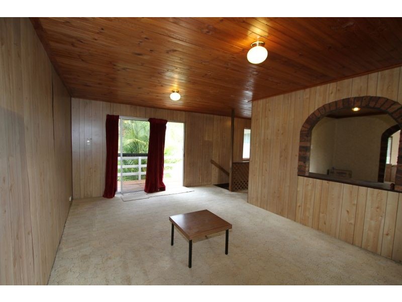 383 Broadwater Road, Mansfield QLD 4122