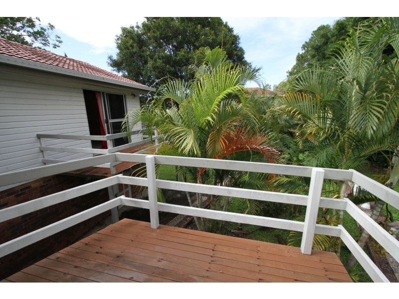 383 Broadwater Road, Mansfield QLD 4122