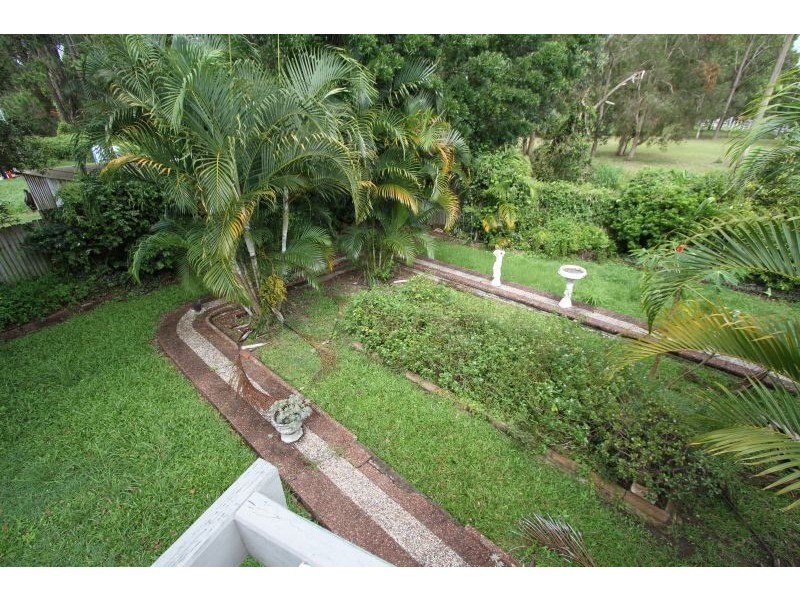 383 Broadwater Road, Mansfield QLD 4122