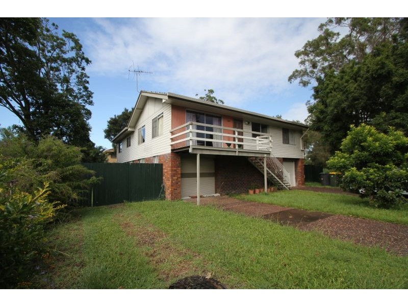383 Broadwater Road, Mansfield QLD 4122